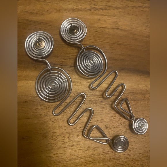 Retro Jewelled Dangle Earrings - Picture 3 of 3